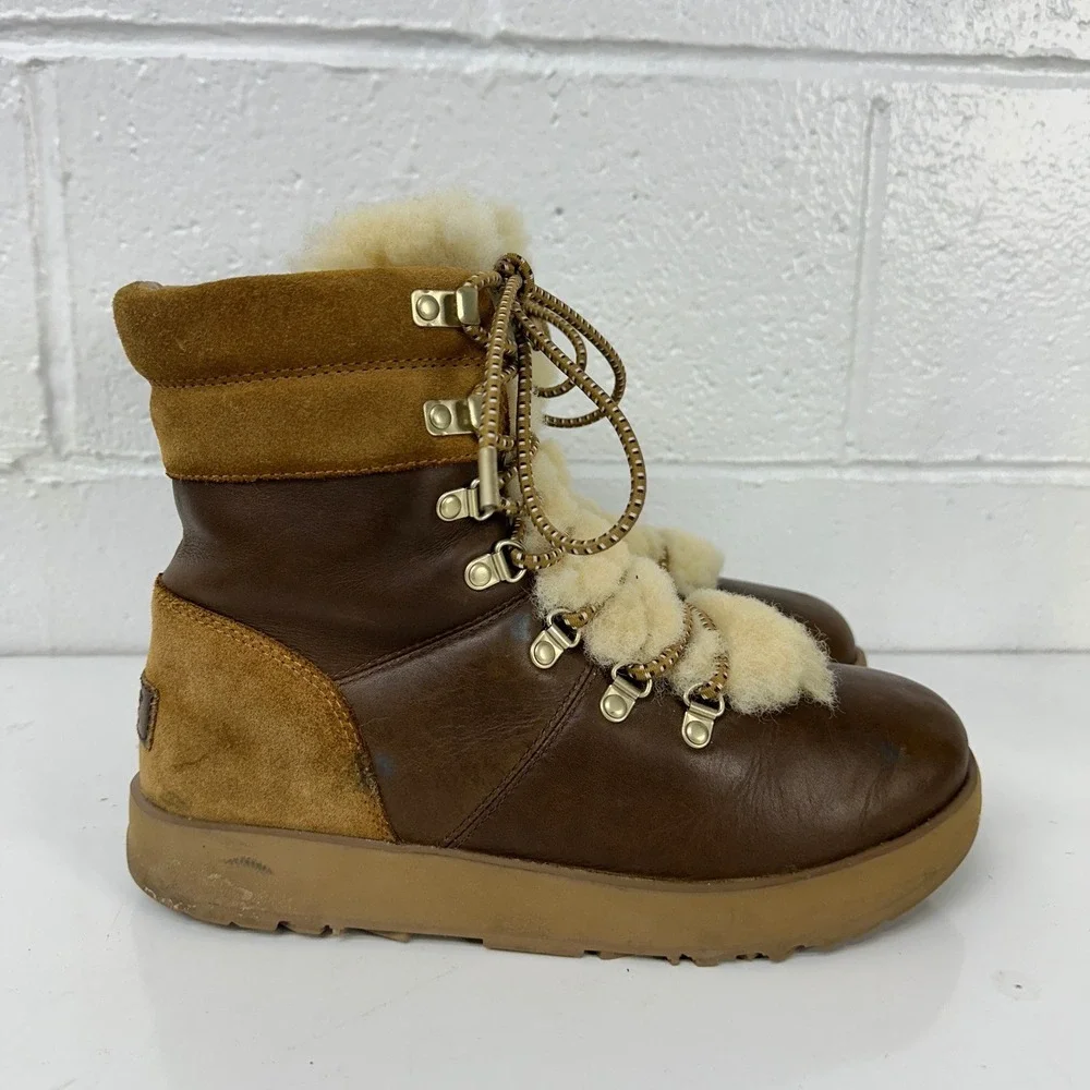 UGG Viki Waterproof Boot Brown Leather Sheepskin / Womens Size 9 - Picture 2 of 8